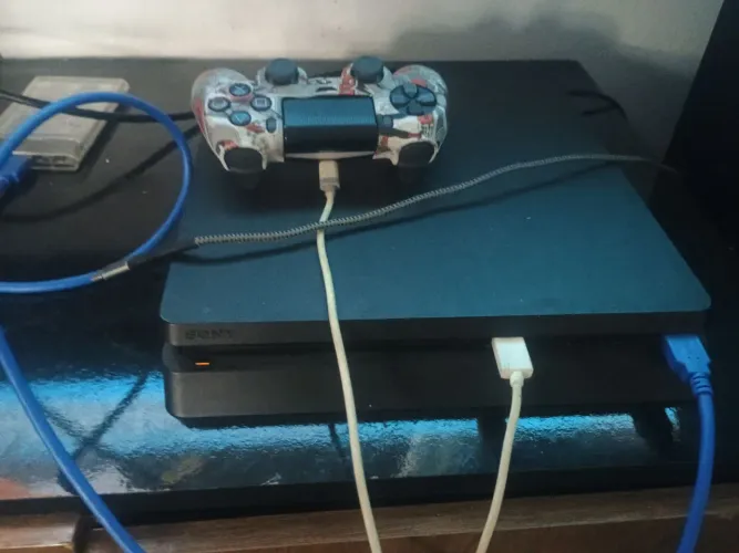 Ps4 1000 reais