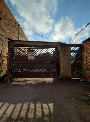 Vende-se aceito carro ou moto,como parte do pagamento... Valor 110.000 mil