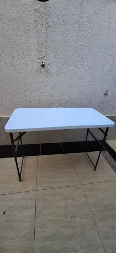 MESA DOBRAVEL