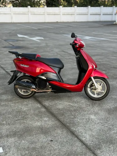 Honda Lead 110 2010 Vermelha Baixo Km Financia
