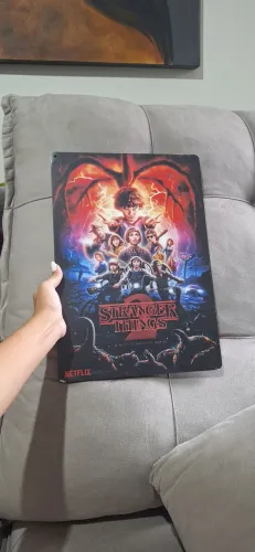Placa decorativa madeira stranger things