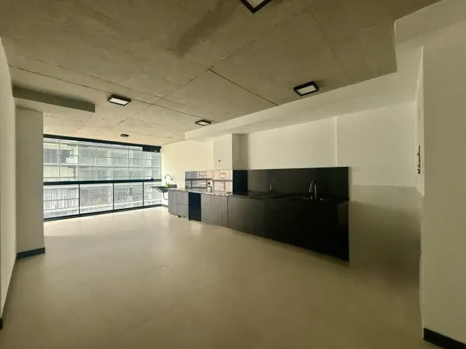 Imóvel para aluguel tem 100 metros quadrados com 3 quartos
