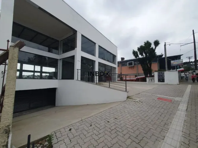 INBOX CIA IMOBILIÁRIA ALUGA SALA COMERCIAL COM 750M² LOCALIZADA AO LADO DA FRUTEIRA SÃO RO