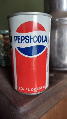 Antiga lata de Pepsi de ferro - Americana