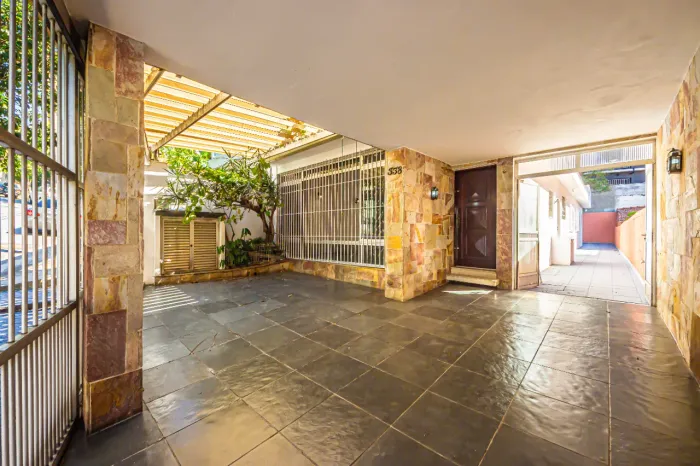 Casa para venda em Vila Ipojuca com 3 quartos, sendo 1 suíte, 167m²