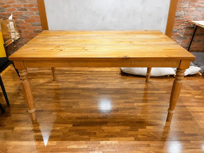 Mesa de jantar madeira maciça