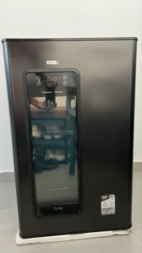 CERVEJEIRA EOS 110 NOVA - nunca usada