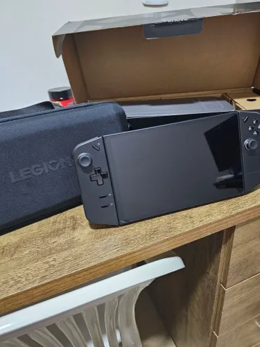 Legion Go Z1 1Tb Estado de Novo