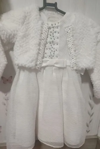 conjunto Vestido e casaco tamanho 2 com pedrarias lindíssimo petit cherie