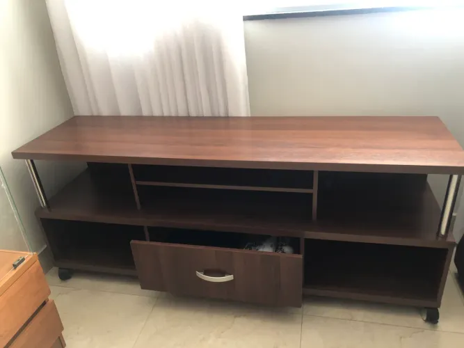 Vendo Rack em ótimo estado de conservação