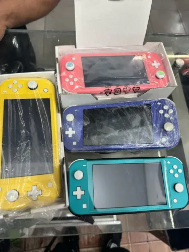 Nintendo Switch Lite Desbloq | Cartão 128GB | Garantia 1 Ano