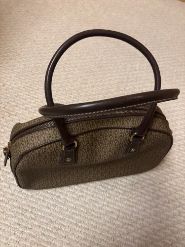 Bolsa Victor Hugo Original - Clássica Monograma VH (Marrom Escuro)