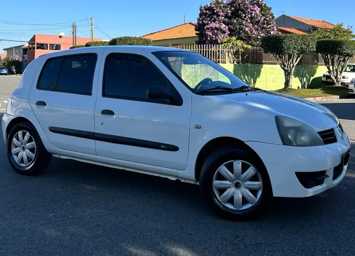 Renault Clio Authentique Hi-flex 1.0 16V 5P 2008
