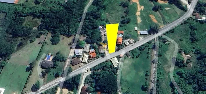 Terreno à Venda - 2.300 m² em Ratones, Florianópolis