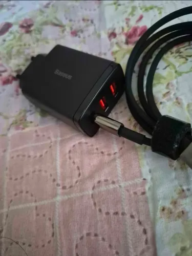 Carregador e cabo Baseus 30W USB-C e A, com cabo trançado, nota fiscal.