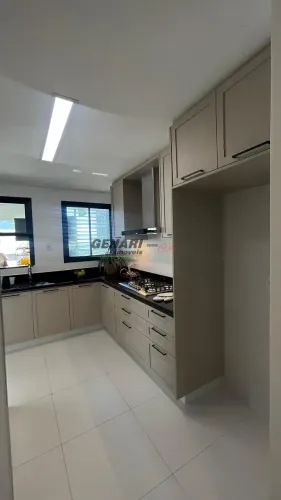 Apartamento para LOCAÇÃO E VENDA ( MOBILIADO) com 3 suítes no Edifício Luiza Tomazelli, no