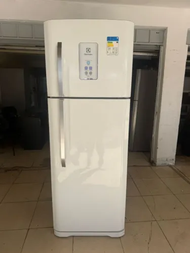 Geladeira Electrolux frost free 450 litros <br>450 L <br> 1.399