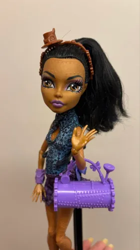 Boneca Monster High Robecca