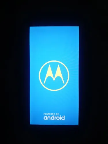 Moto e6 play em boa condição