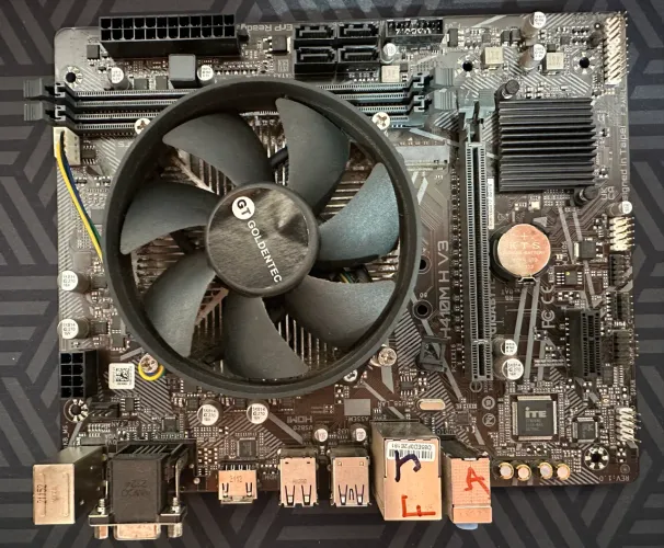 Placa de mãe de desktop H410 v3 M DDR4 