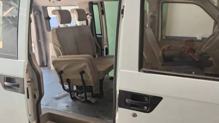 Rely Van Q22 1.0 5P 2013