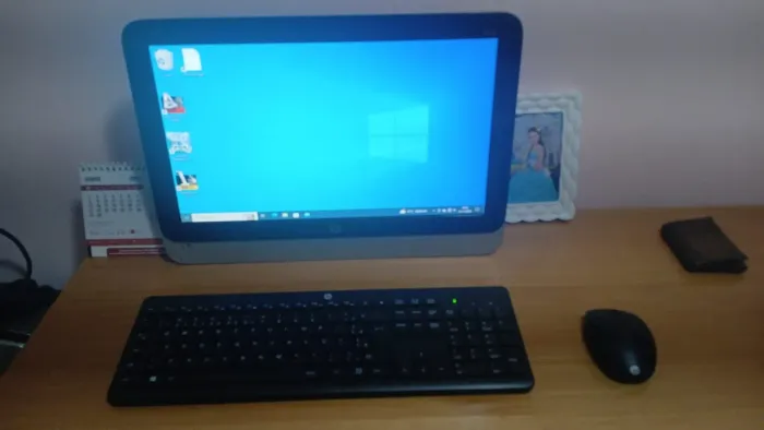 PC HP para trabalho e estudo 