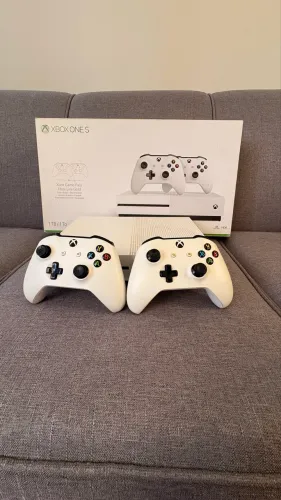 X box one s 1TB