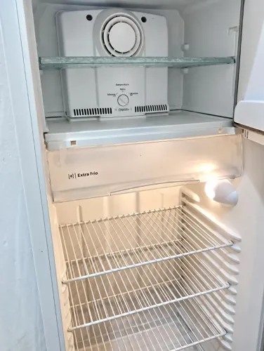 Vendo geladeira Frost Free Consul 342 litros
