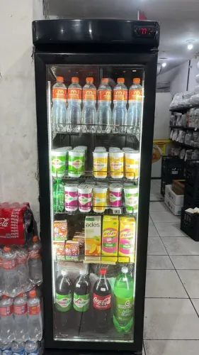GELADEIRA EXPOSITORA SLIM