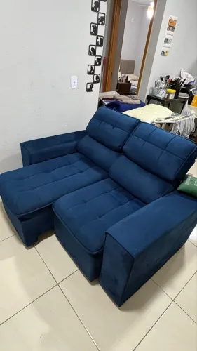 Sofá 2 lugares retrátil pouco usado