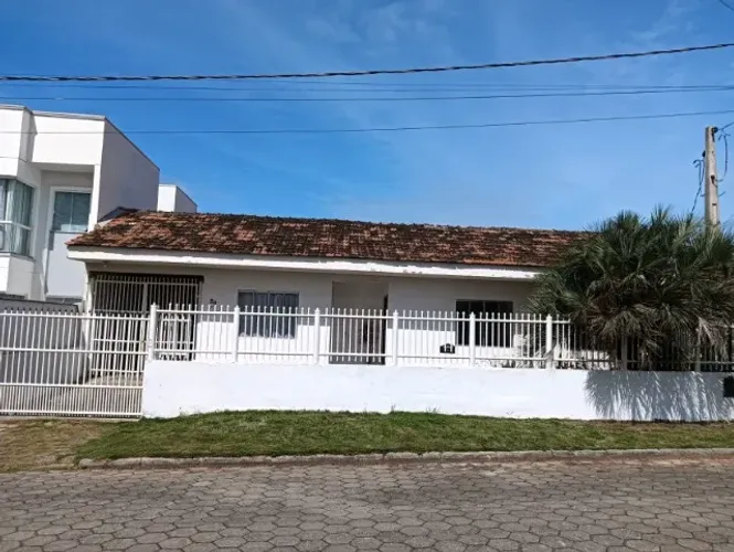 Aluguel de Casa de Praia em Barra Velha - 70m do Mar - Praia do Tabuleiro!