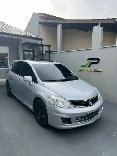 Nissan Tiida SL 1.8/1.8 Flex 16V Aut. 2013