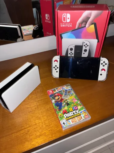 Nintendo switch OLED (ler descrição do anúncio)