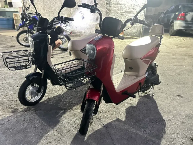Vende-se duas scooter eletricas 1000w
