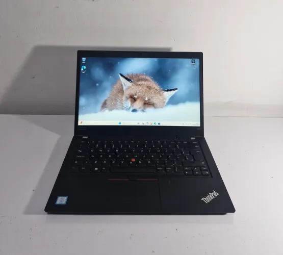 Notebook Lenovo T490 | i7 de 8° Geração | 8GB | SSD NVMe 256GB | Windows 11