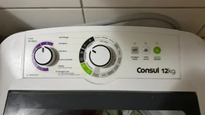 Máquina de Lavar Consul 12Kg com pouco meses de Uso.