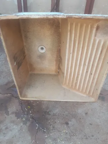 Tanque usado 58x60cm RS 50.00 pra retirar vila Planalto 