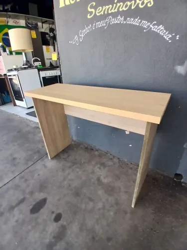 Escrivaninha 100% MDF,seminova.