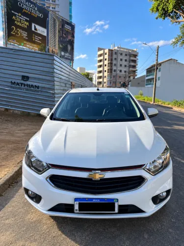 Chevrolet Onix Hatch LTZ 1.4 8V Flex Aut. 4P 2018