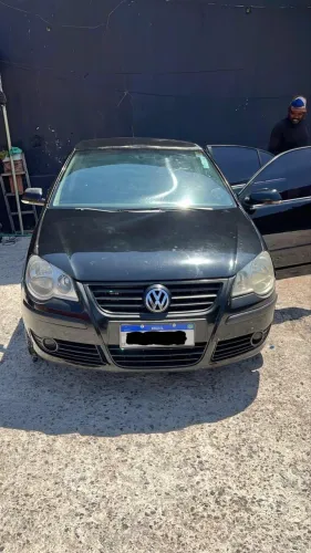 Volkswagen Polo Sedan 1.6 MI Total Flex 8V 4P 2010