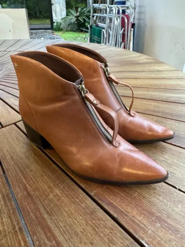 Bota Lança Perfume 