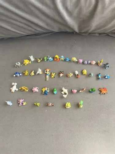 44 mini pokemons originais guarana caçulinha