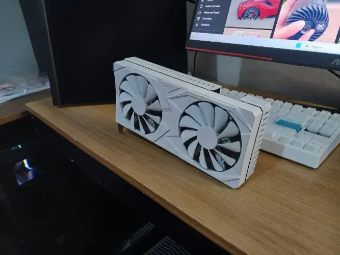 Placa de vídeo AMD Radeon RX 5600 XT 6GB.