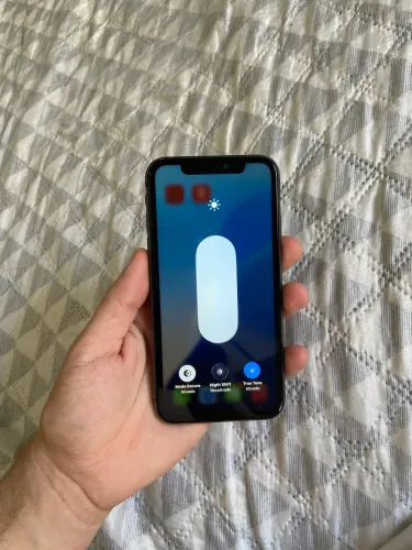 iPhone 11 - 64gb