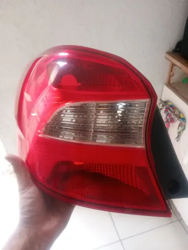 Lanterna Ford Ka hatch 15/18