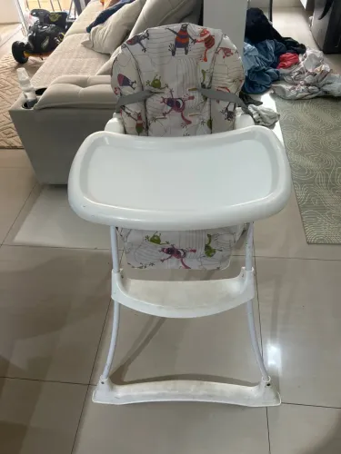 Cadeira de refeição