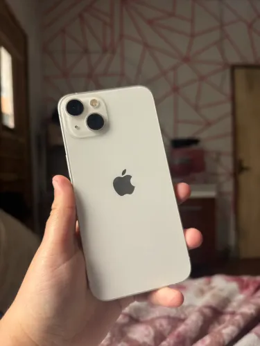 iPhone 13 a venda
