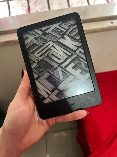 Kindle 11ª geração - defeito toque fantasma 