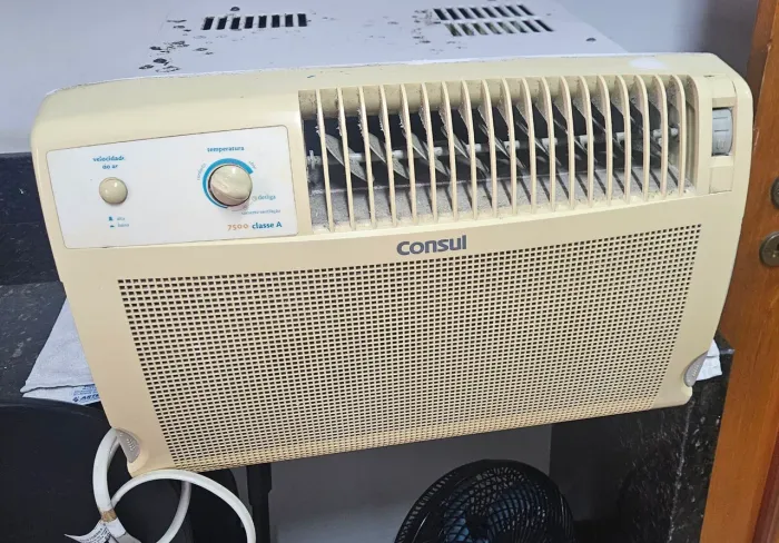 Ar Condicionado Consul 7500 BTUs Classe A - 220V