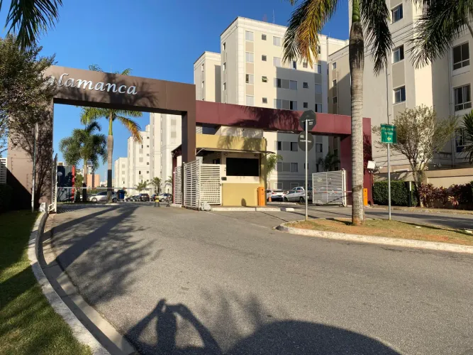 Conforto e Praticidade no Condomínio Salamanca em Jardim São Carlos